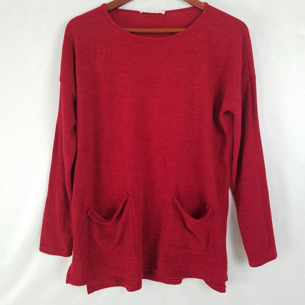 Vine & Love Shirt Womens Small Red Knit Top Long Sleeve Round Neck Pockets